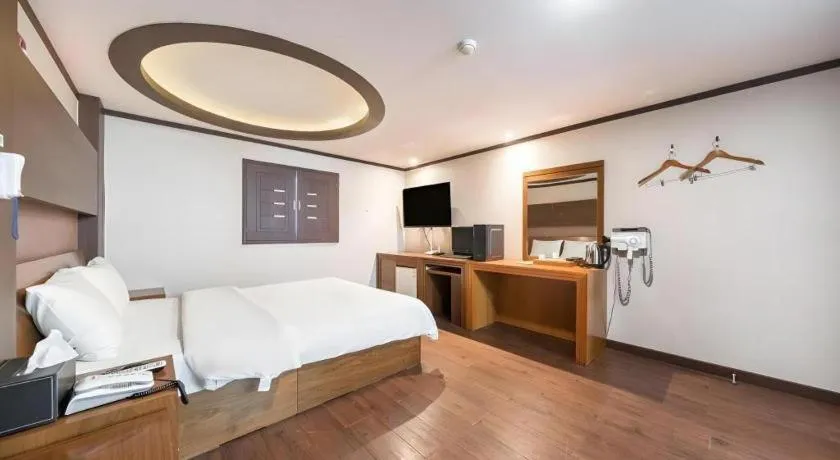 Bed in Hotel J Suwon