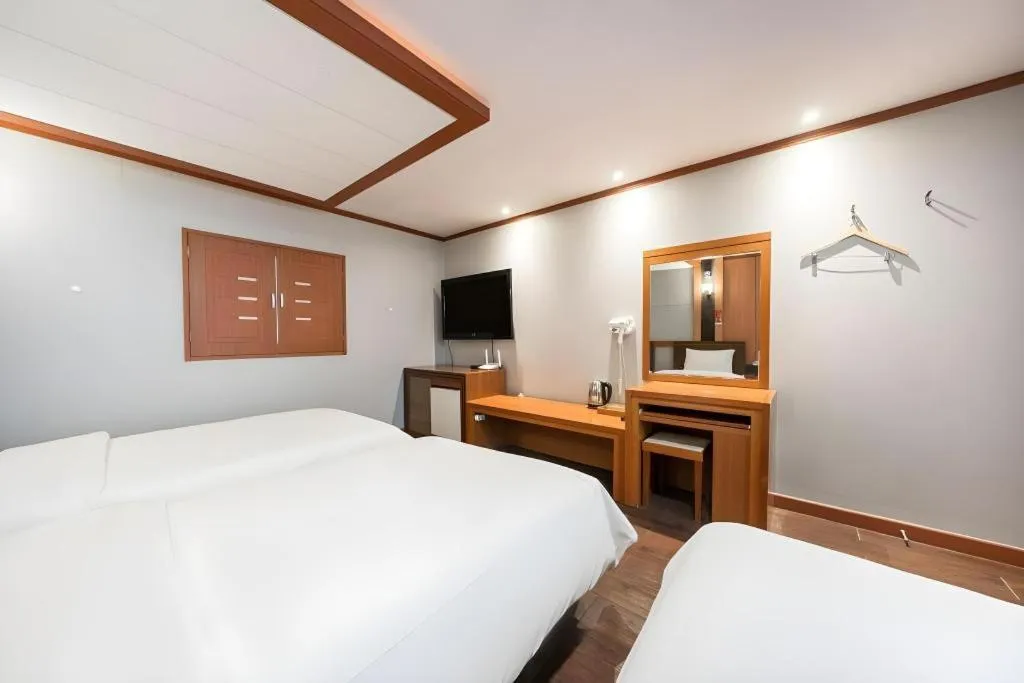 Bed in Hotel J Suwon