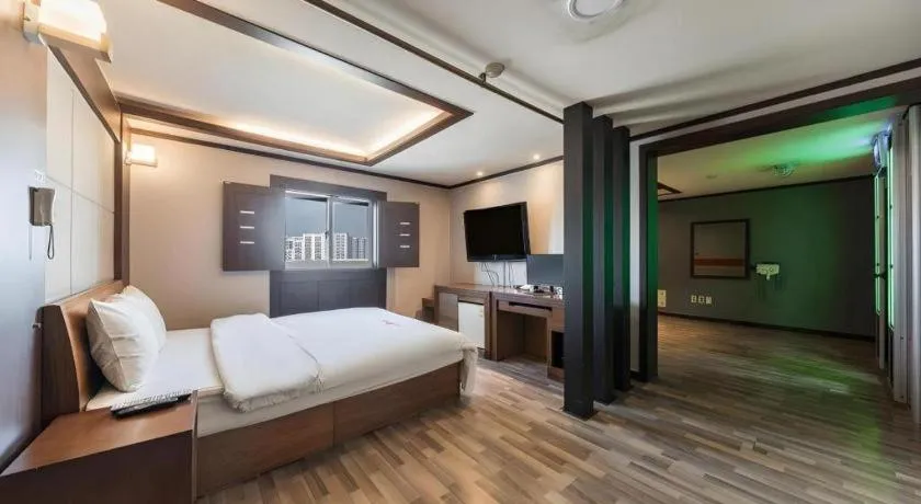 Bed in Hotel J Suwon