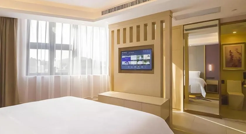 Bed in Lavande Hotels Guangzhou Zhihui City