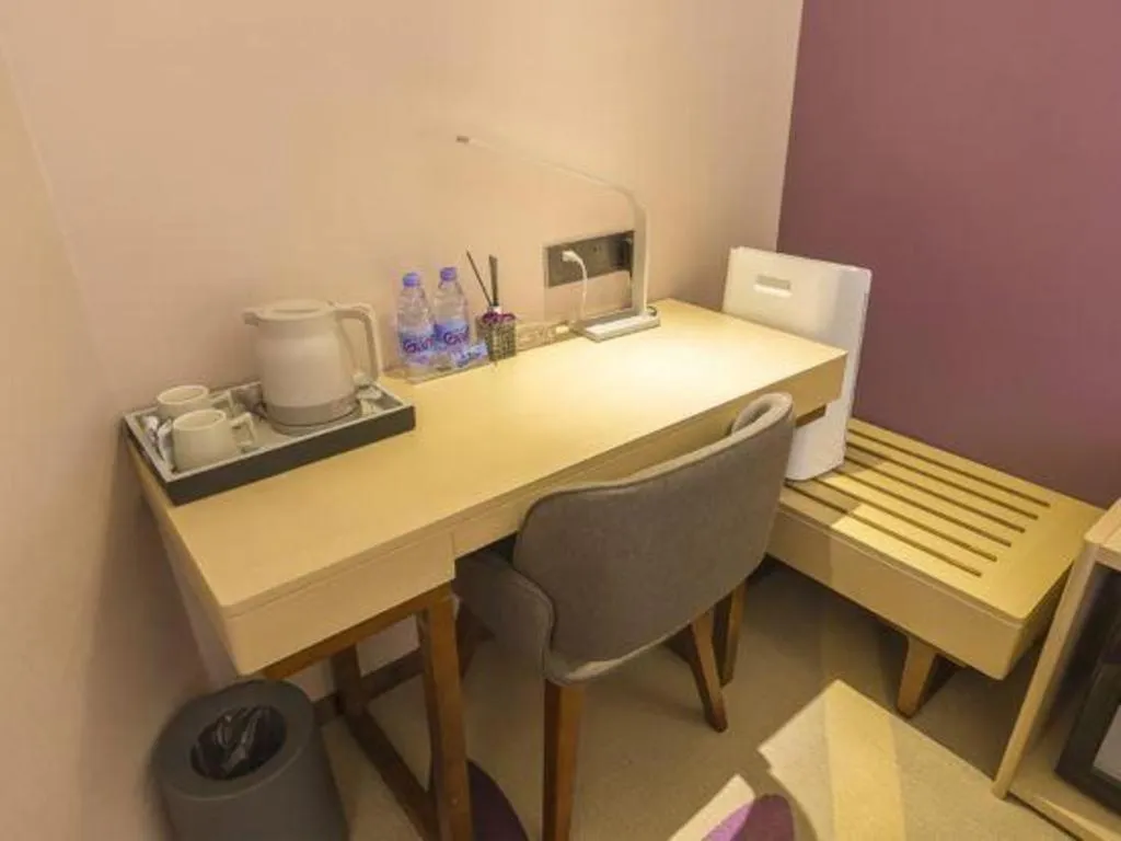 Lavande Hotels Guangzhou Zhihui City