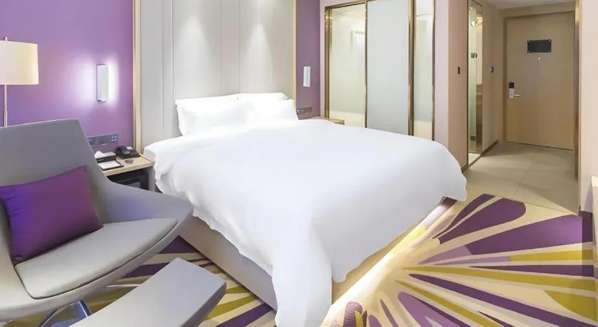 Bed in Lavande Hotels Guangzhou Zhihui City