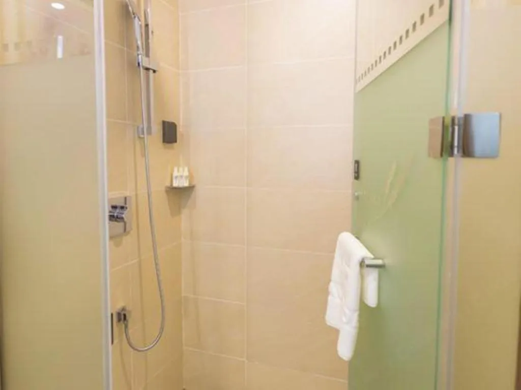 Lavande Hotels Guangzhou Zhihui City