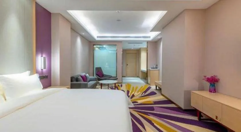 Bed in Lavande Hotels Guangzhou Zhihui City