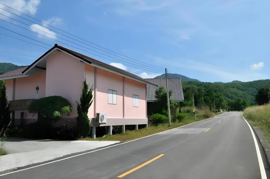 Pattharapuri Valley Resort