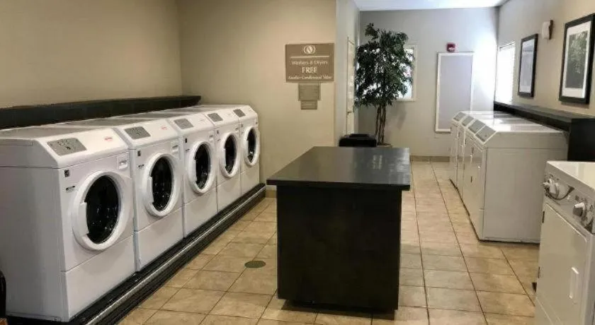 Candlewood Suites Bloomington-Normal By IHG