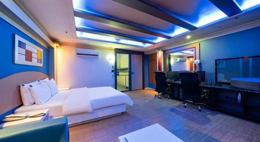 Bed in Hotel Head-One