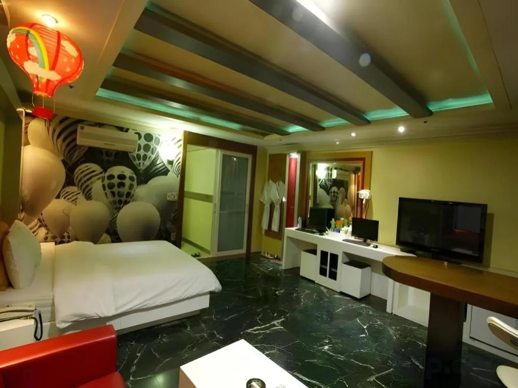 Bed in Hotel Head-One