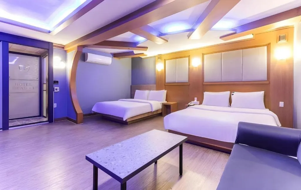 Bed in Hotel Head-One