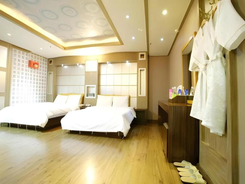 Bed in Hotel Head-One