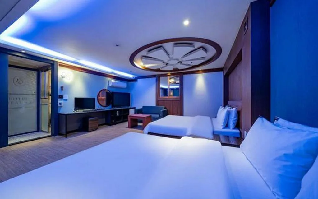 Bed in Hotel Head-One