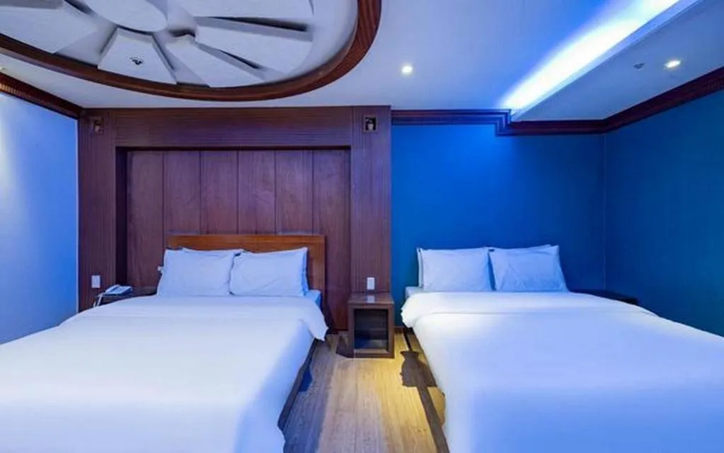 Bed in Hotel Head-One