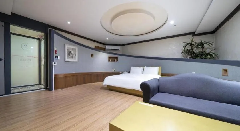 Bed in Hotel Head-One