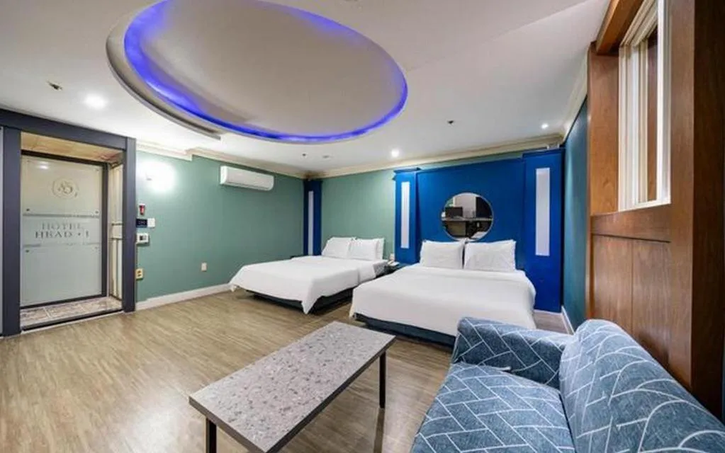 Bed in Hotel Head-One