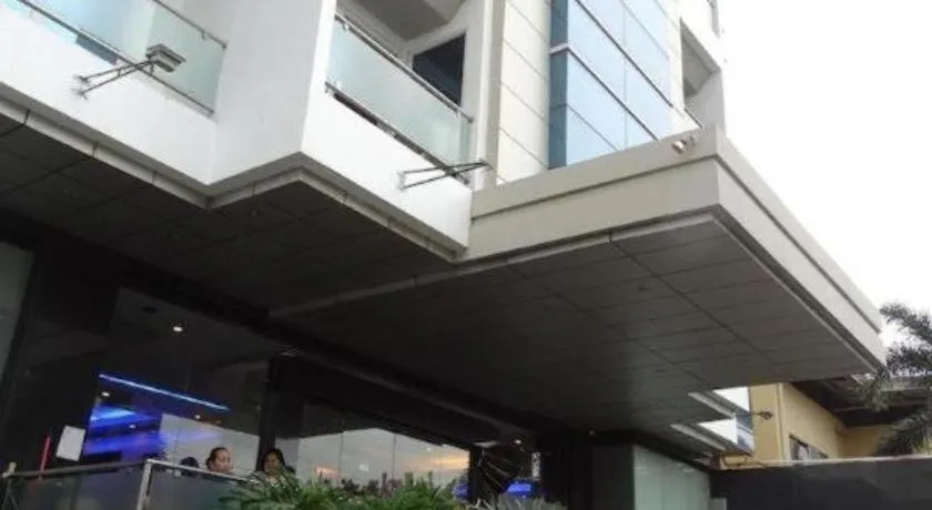 Blueberry Tourist Hotel