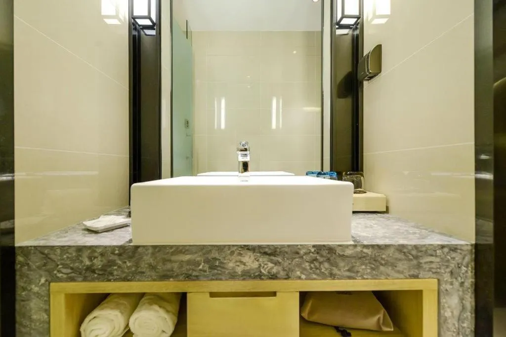 Echarm Hotel Guiyang International Convention & Exhibition Center