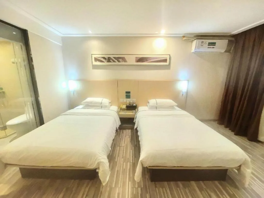 Bed in City Comfort Inn Baise Tianlin