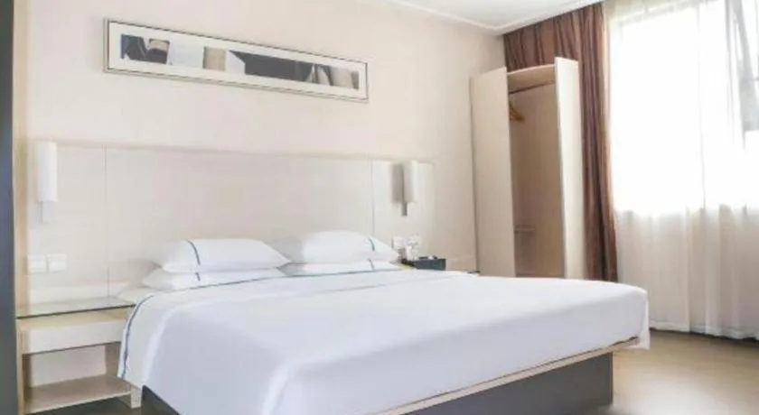 Bed in City Comfort Inn Baise Tianlin