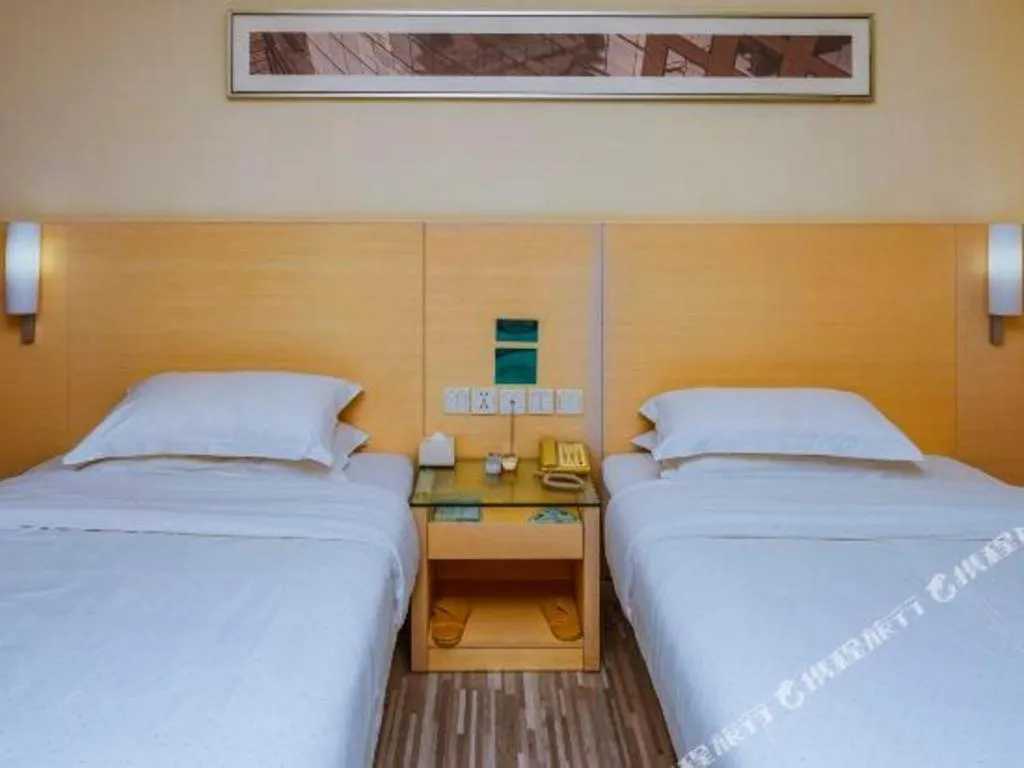 Bed in City Comfort Inn Baise Tianlin
