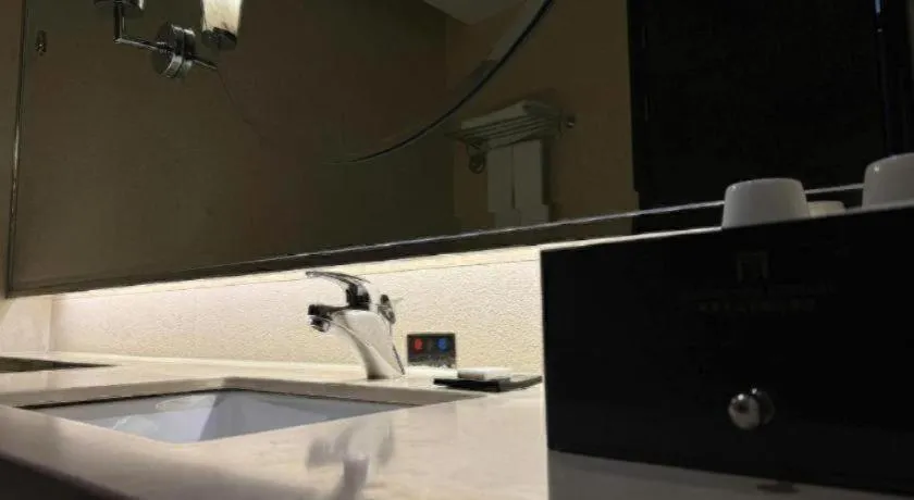 Maison New Century Hotel Cixi