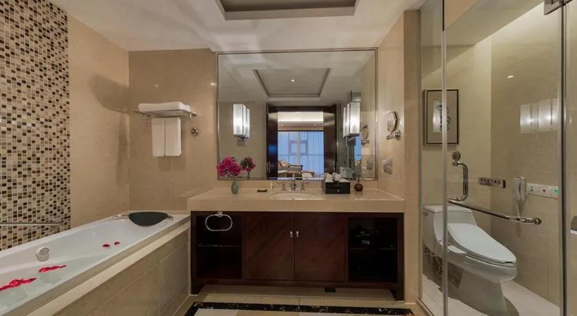 Maison New Century Hotel Cixi