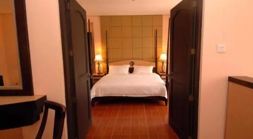 Planta Centro Bacolod Hotel & Residences