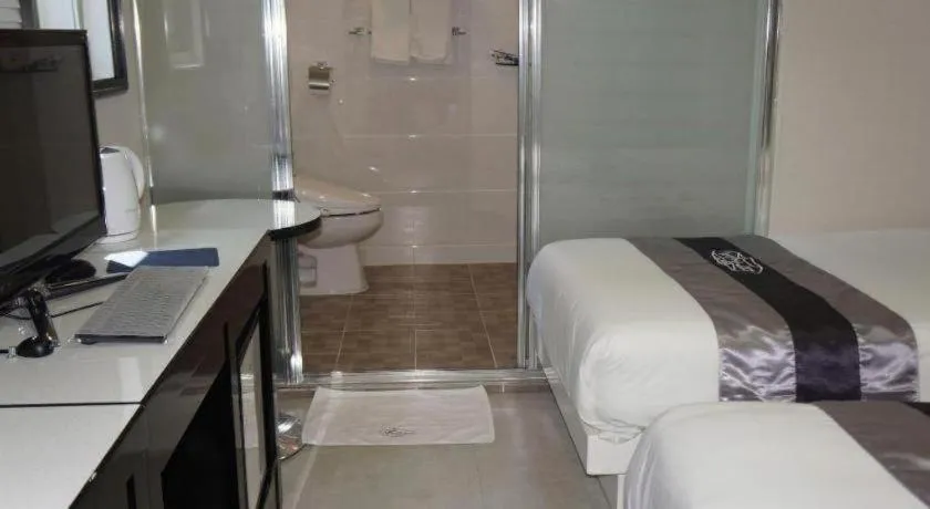 Novalus Tourist Hotel