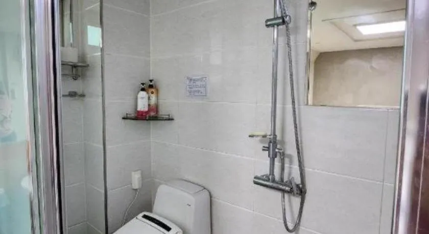 Novalus Tourist Hotel