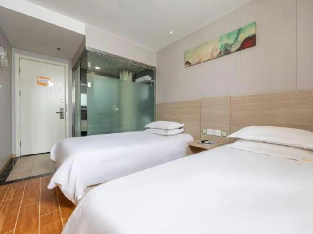 Hi Inn Shanghai Xuhui Jiaotong University