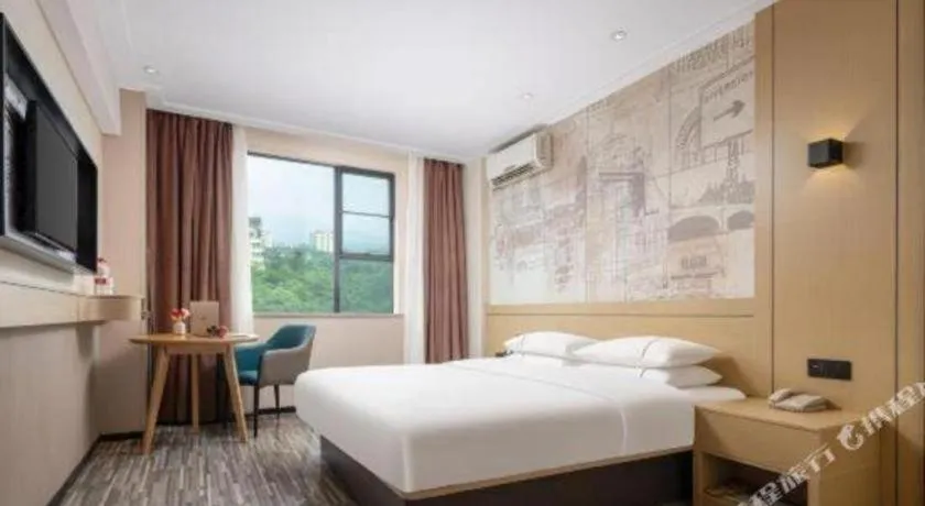 Bed in City Comfort Inn Liuzhou Beique Road Huang Village