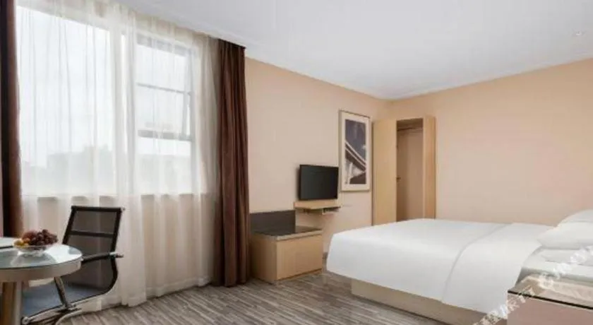Bed in City Comfort Inn Liuzhou Beique Road Huang Village