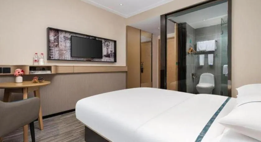 Bed in City Comfort Inn Liuzhou Beique Road Huang Village