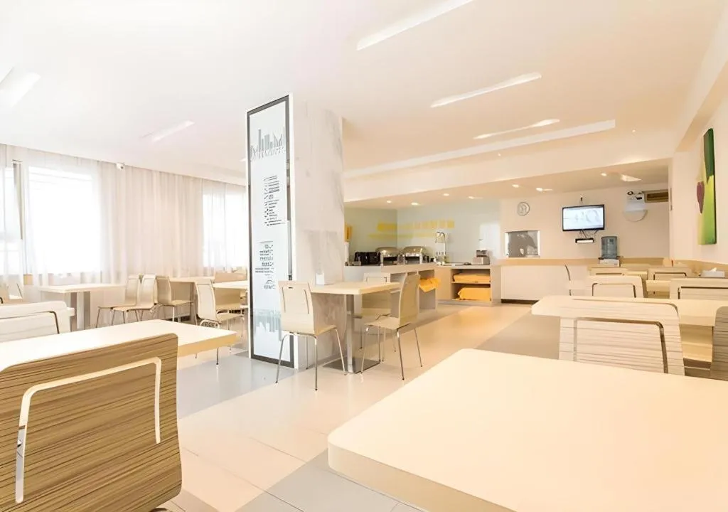 City Comfort Inn Qinzhou Niannianfeng Old Street Renmin Road