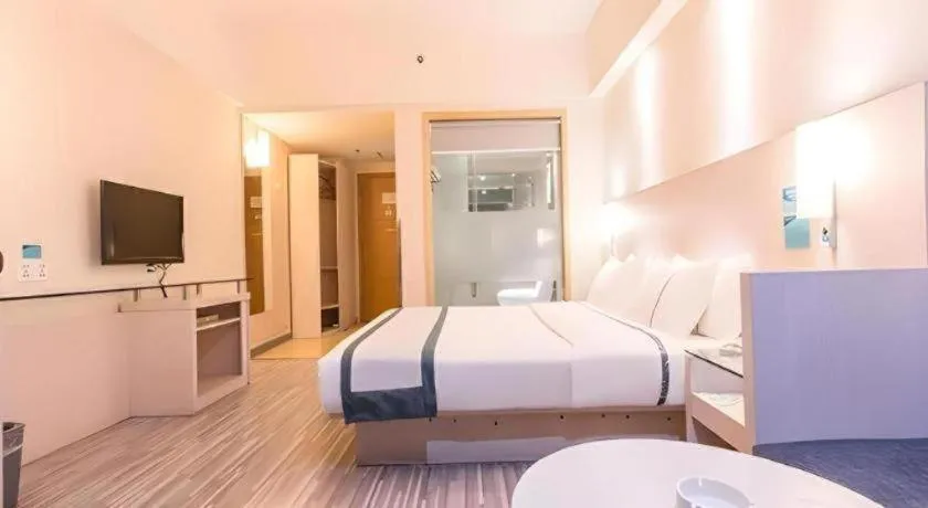 Bed in City Comfort Inn Qinzhou Niannianfeng Old Street Renmin Road