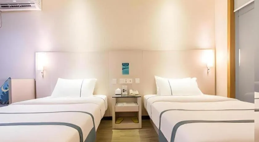 Bed in City Comfort Inn Qinzhou Niannianfeng Old Street Renmin Road