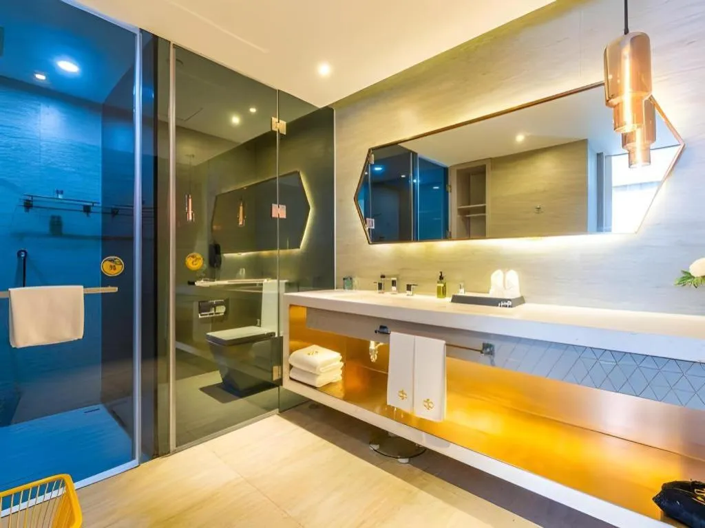 Shanghai Bund South China Harbour View Hotel