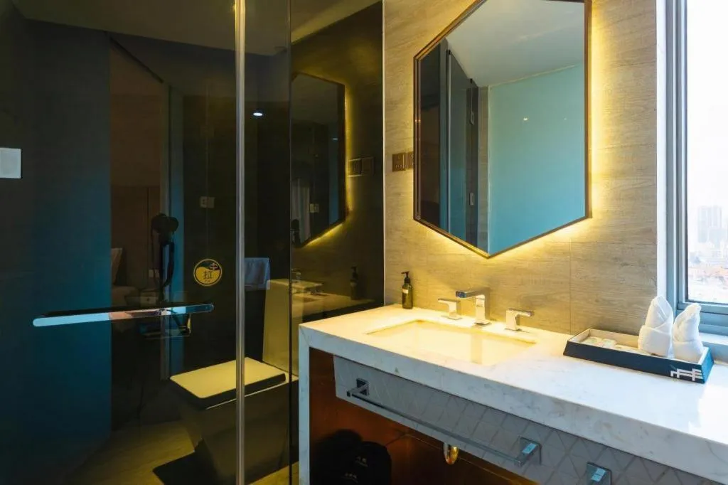 Shanghai Bund South China Harbour View Hotel