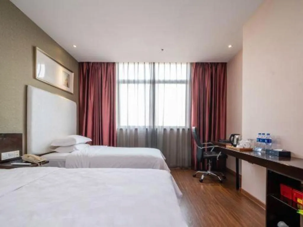 Bed in Xiamen Blue Peninsula Hotel