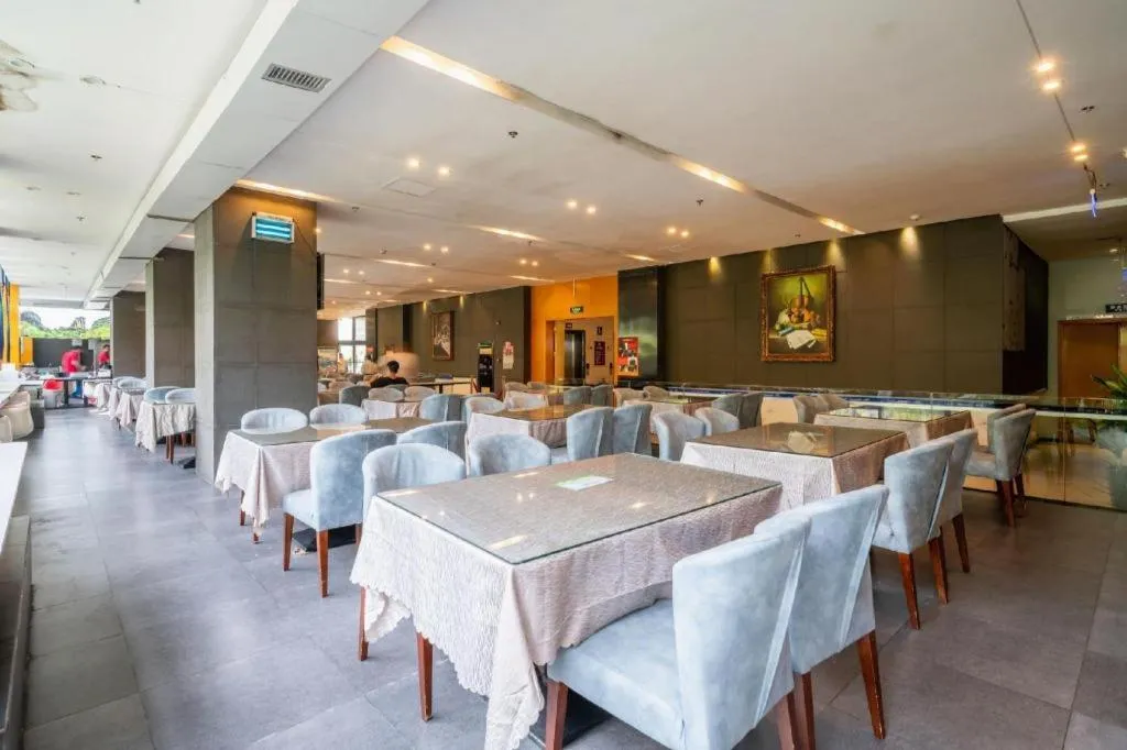 Xiamen Blue Peninsula Hotel