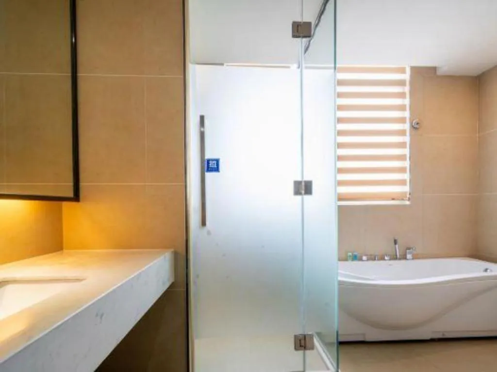 Xiamen Blue Peninsula Hotel