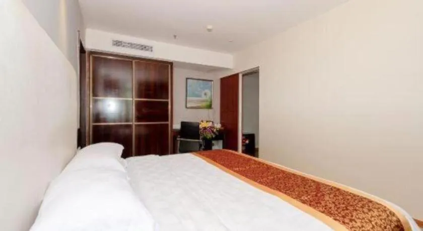 Bed in Xiamen Blue Peninsula Hotel