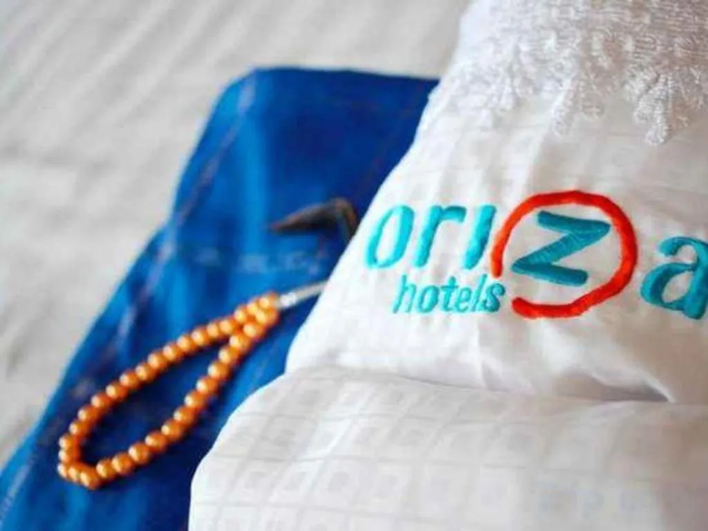 Bed in Oriza Hotel Surabaya