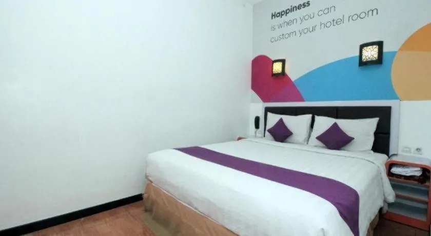 Bed in Oriza Hotel Surabaya