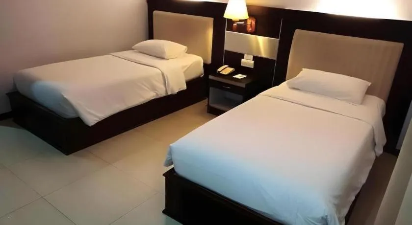 Bed in Zahra Syariah Hotel Kendari