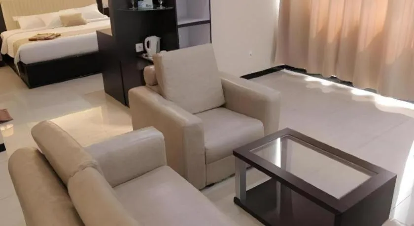 Bed in Zahra Syariah Hotel Kendari