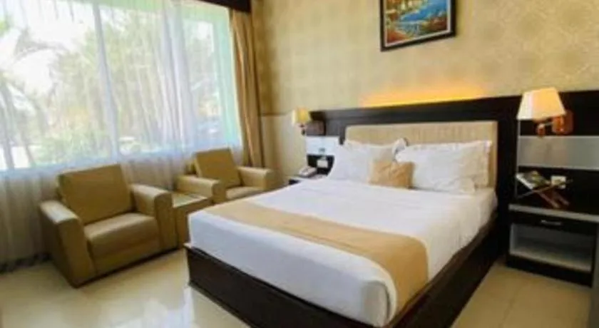 Bed in Zahra Syariah Hotel Kendari