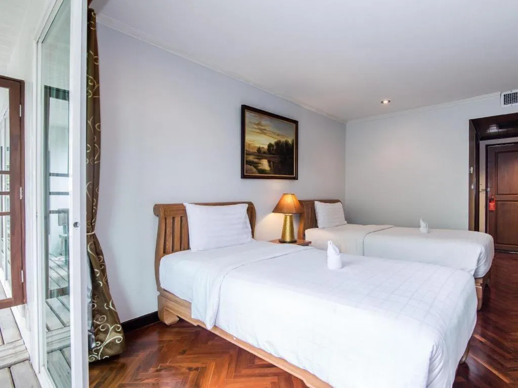 Bed in Chada Thai House