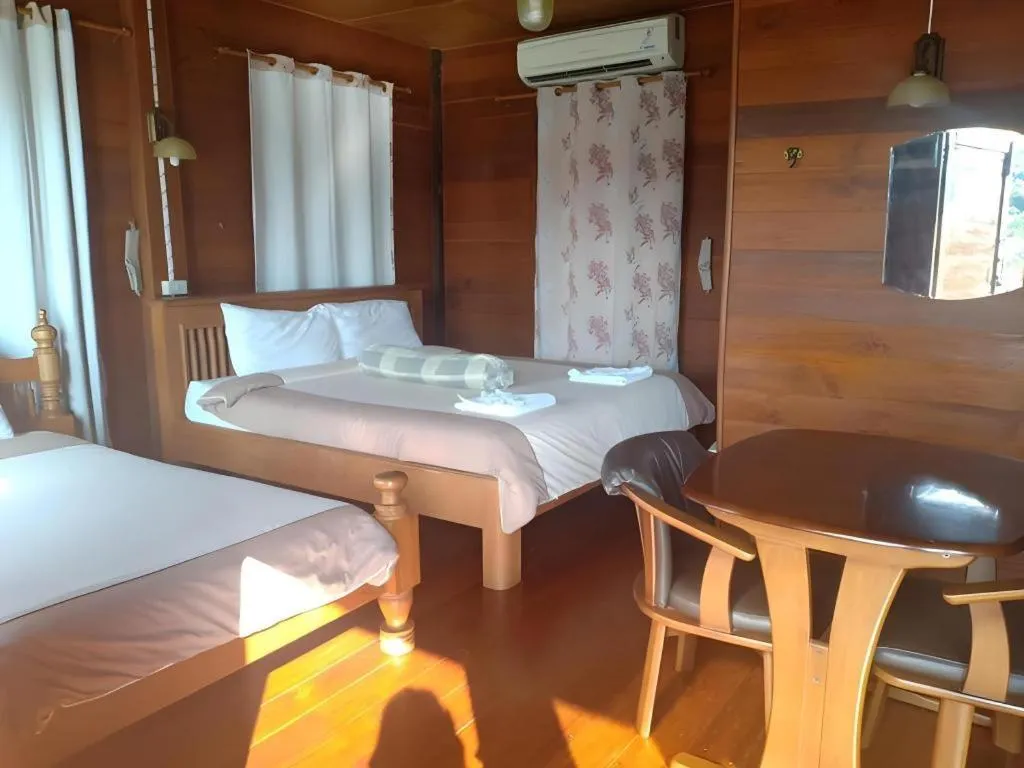 Bed in P&P Coffee & Resort Maesariang