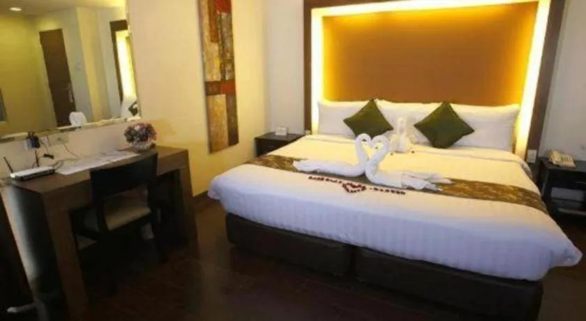 Bed in The Ritz Hotel at Garden Oases