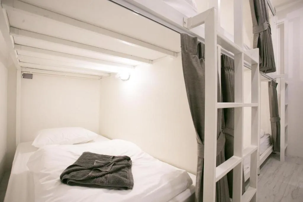 Bed in The Street Hostel Koh Lipe